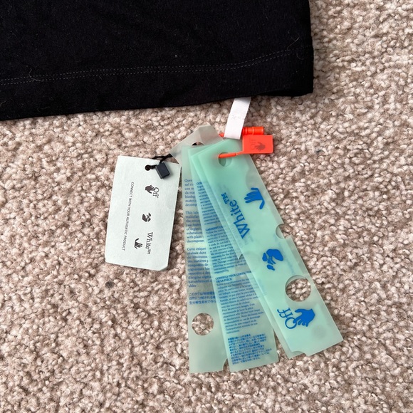 Off-White Long Sleeve OW Logo Size XS - Picture 5 of 6